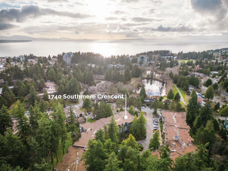 101-1740 Southmere, Surrey, BC, V4A 6E4 - 23
