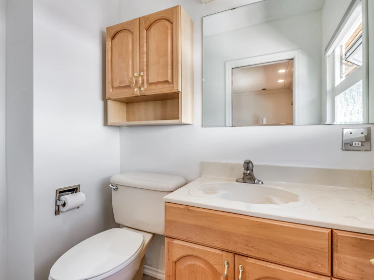 561 Berry Street, Coquitlam, BC, V3J 5T2 - 18