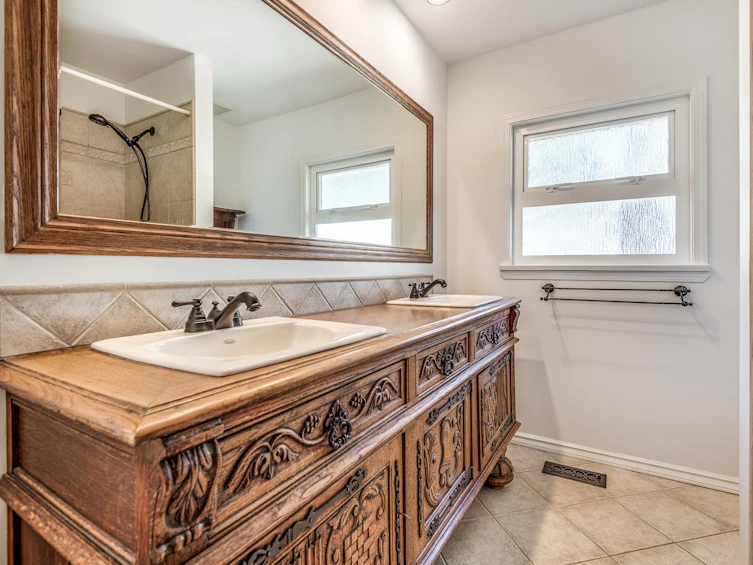 561 Berry Street, Coquitlam, BC, V3J 5T2 - 20