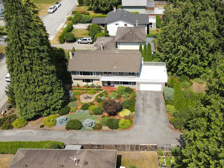 561 Berry Street, Coquitlam, BC, V3J 5T2 - 33