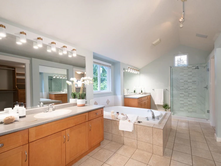 14 Birchwood Crescent, Port Moody, BC, V3H 5H7 - 22