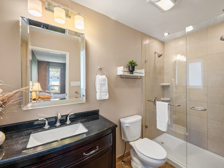 11751 Cascade Drive, Delta, BC, V4E 3C3 - 12