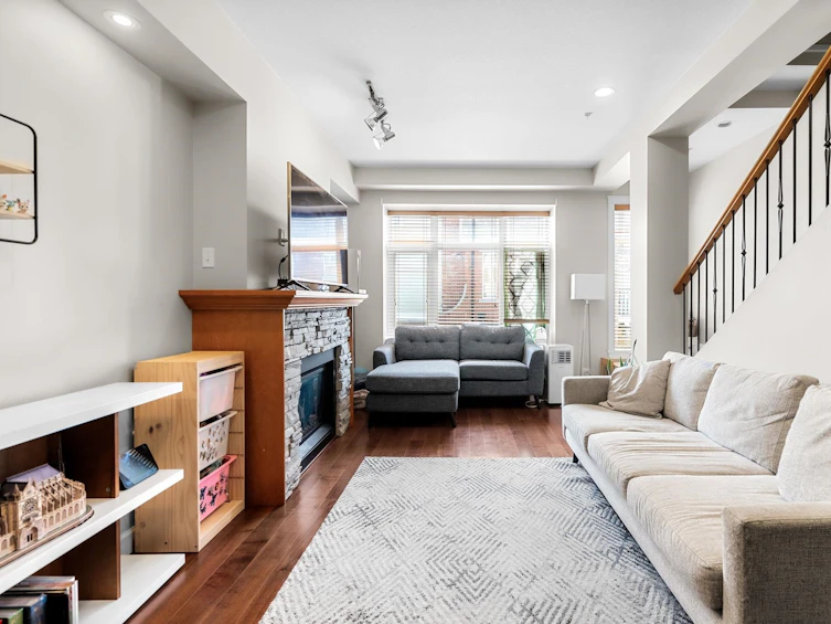 112-20738 84, Langley, BC, V2Y 0J6 - 4