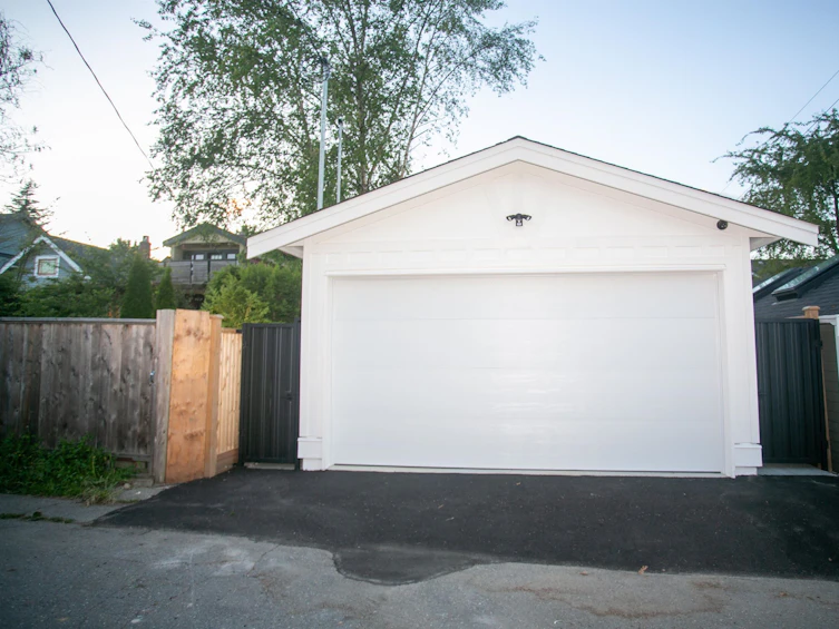 2758 Dundas Street, Vancouver, BC, V5K 1R2 - 34