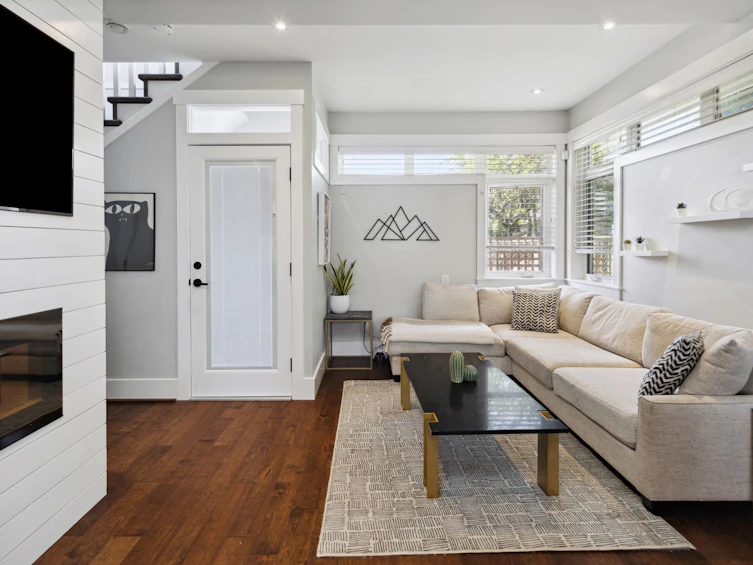 617 Mahon Avenue, North Vancouver, BC, V7M 2R8 - 5