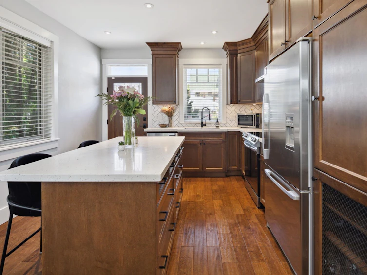 617 Mahon Avenue, North Vancouver, BC, V7M 2R8 - 11