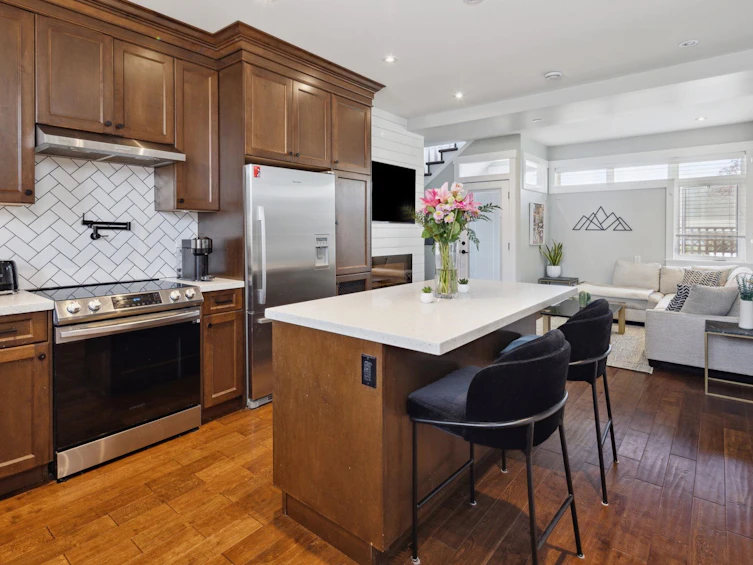 617 Mahon Avenue, North Vancouver, BC, V7M 2R8 - 15