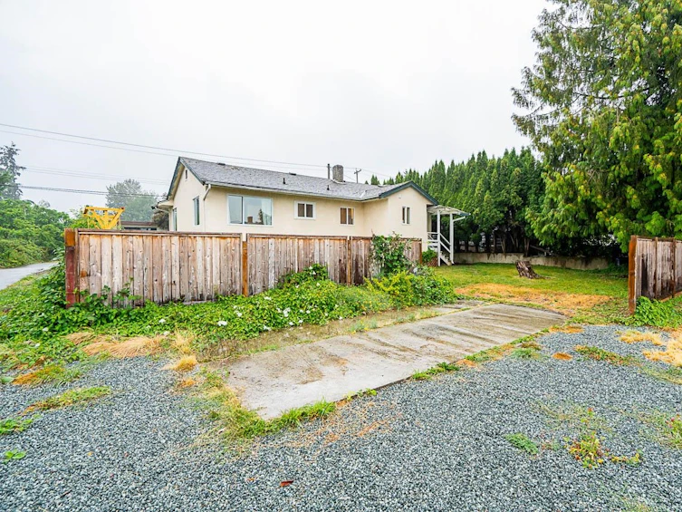 33668 7th Avenue, Mission, BC, V2V 2G3 - 34