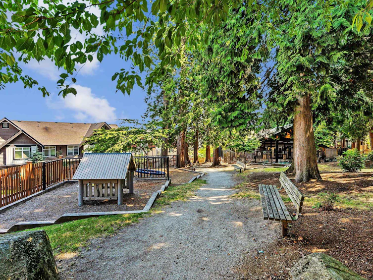 103-6299 144, Surrey, BC, V3X 1A2 - 35