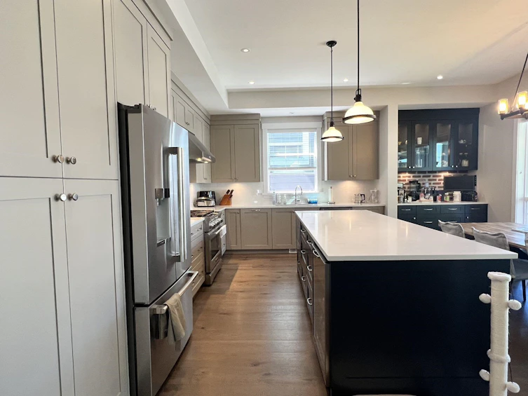 15745 Mountain View Drive, Surrey, BC, V3Z 0C6 - 5