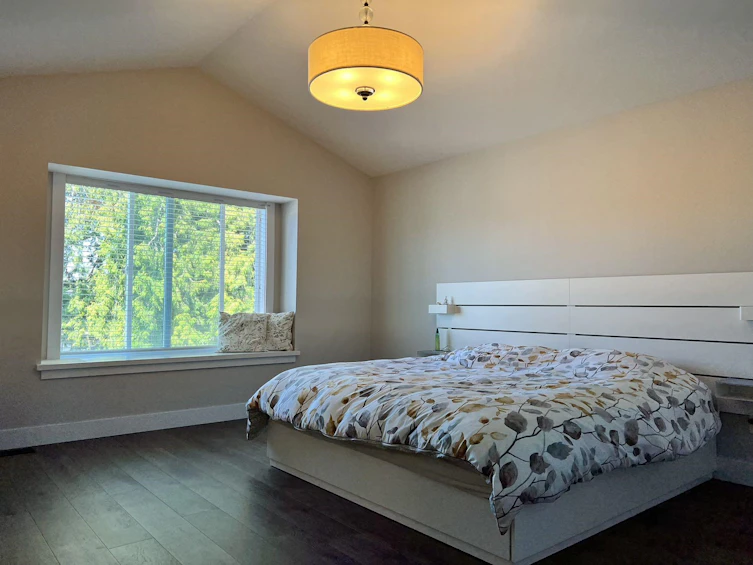 15745 Mountain View Drive, Surrey, BC, V3Z 0C6 - 10
