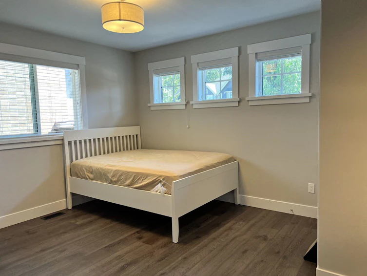 15745 Mountain View Drive, Surrey, BC, V3Z 0C6 - 11