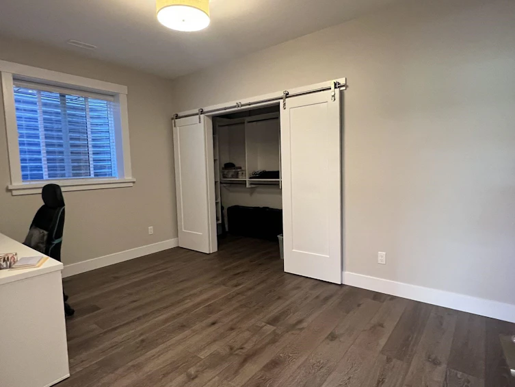 15745 Mountain View Drive, Surrey, BC, V3Z 0C6 - 16
