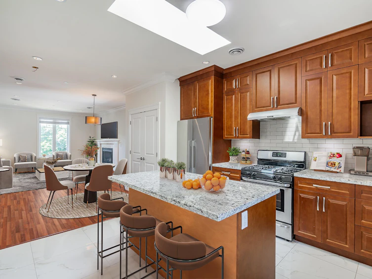 4438 Ontario Street, Vancouver, BC, V5V 3H1 - 3