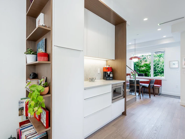 2121 W 7th Avenue, Vancouver, BC, V6K 1X9 - 8