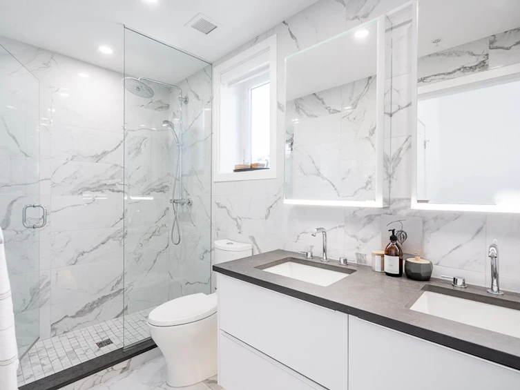 2121 W 7th Avenue, Vancouver, BC, V6K 1X9 - 23