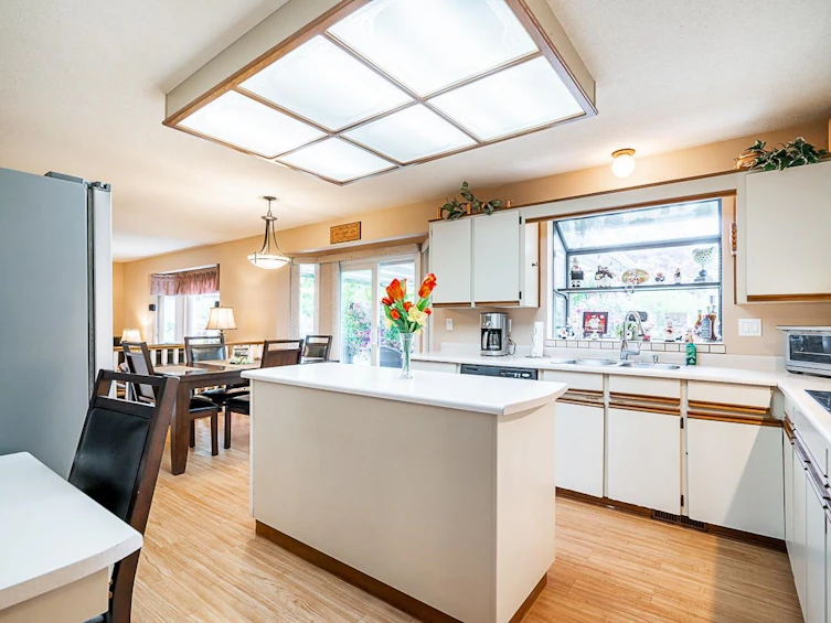 18963 Sunrise Avenue, Surrey, BC, V3S 4N9 - 5