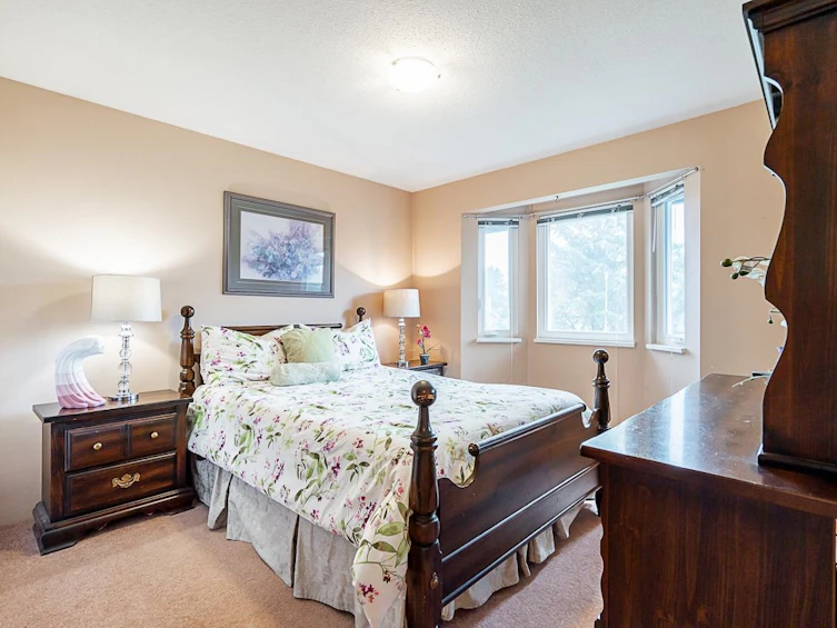 18963 Sunrise Avenue, Surrey, BC, V3S 4N9 - 18