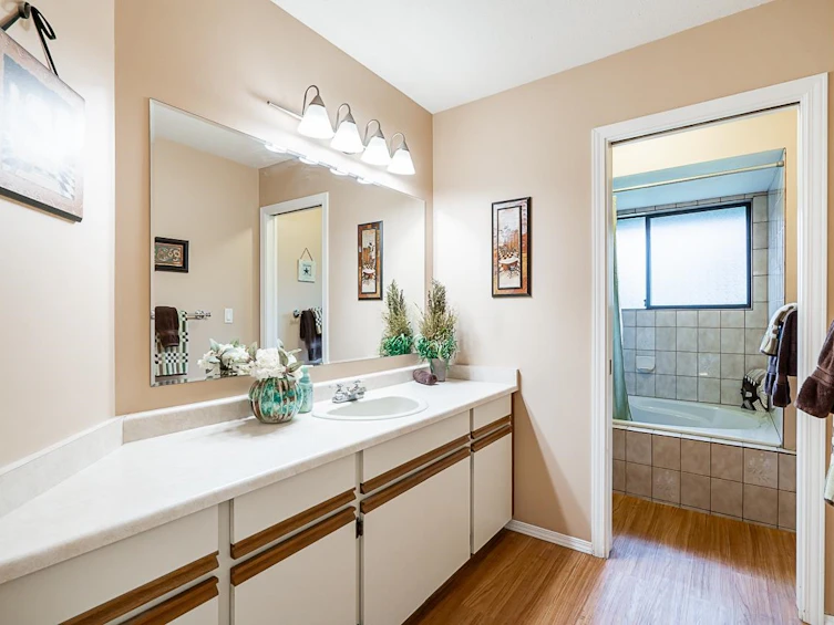 18963 Sunrise Avenue, Surrey, BC, V3S 4N9 - 20