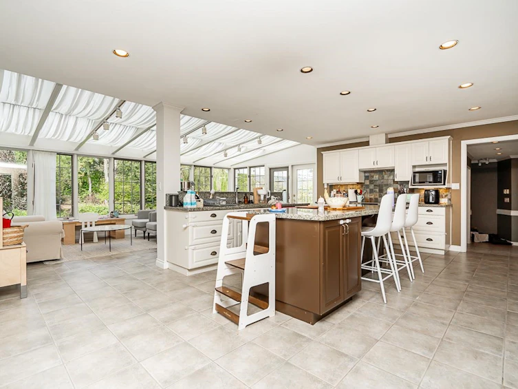 16885 23 Avenue, Surrey, BC, V3Z 9Z2 - 5