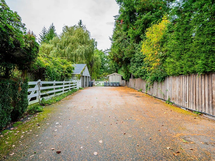 16885 23 Avenue, Surrey, BC, V3Z 9Z2 - 32