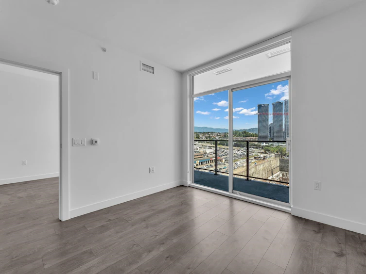 1002-4465 Juneau Street, Burnaby, BC, V5C 0L8 - 12
