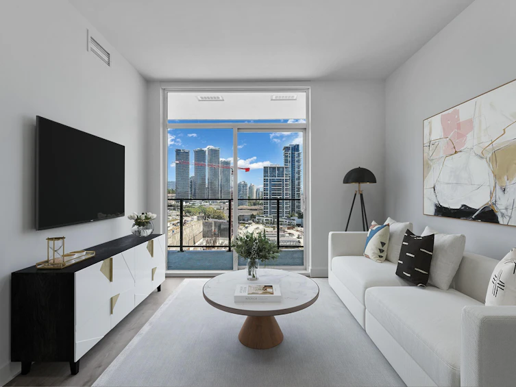 1002-4465 Juneau Street, Burnaby, BC, V5C 0L8 - 4