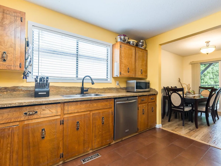 33168 Myrtle Avenue, Mission, BC, V2V 5W1 - 9