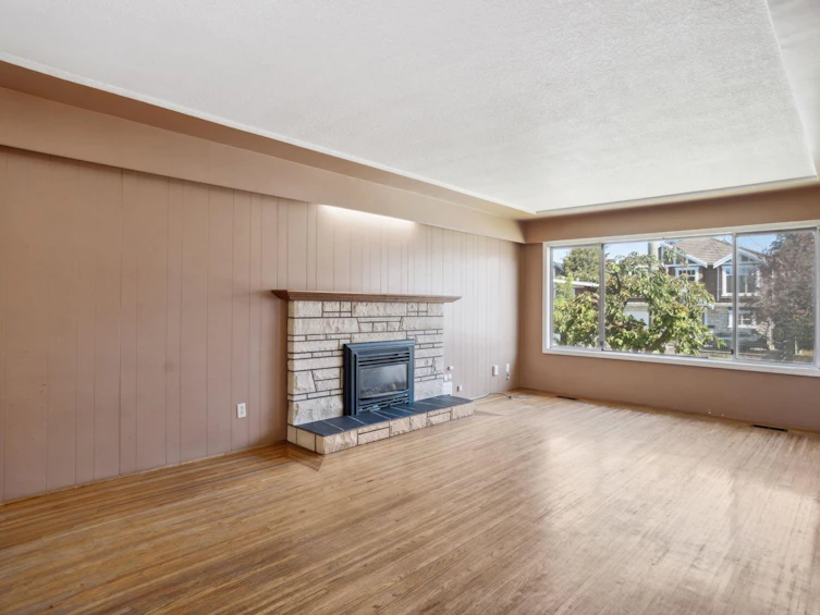 806 E 55th Avenue, Vancouver, BC, V5X 1N9 - 3