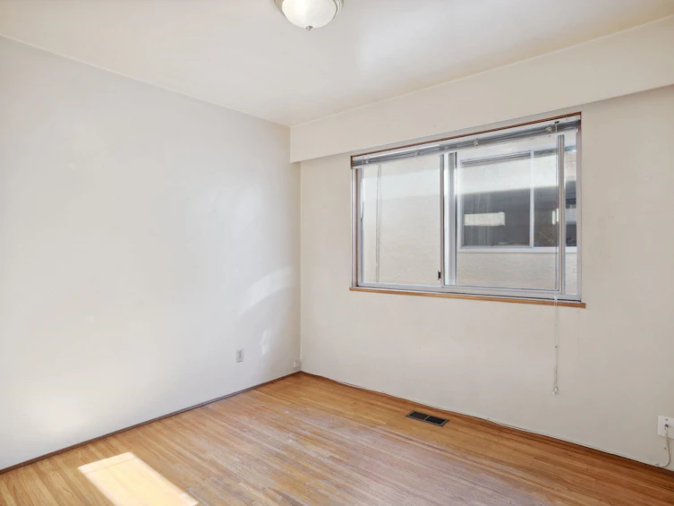 806 E 55th Avenue, Vancouver, BC, V5X 1N9 - 10