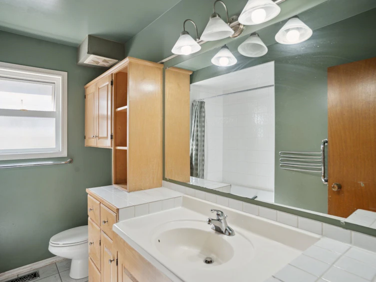 806 E 55th Avenue, Vancouver, BC, V5X 1N9 - 11