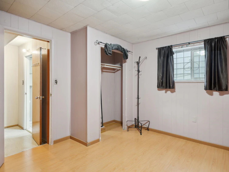 806 E 55th Avenue, Vancouver, BC, V5X 1N9 - 19