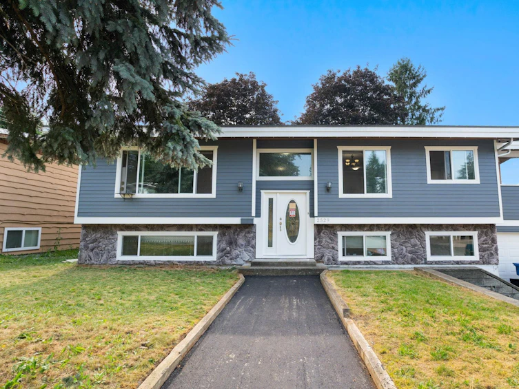 2529 Magnolia Crescent, Abbotsford, BC, V2T 3N1 - 2