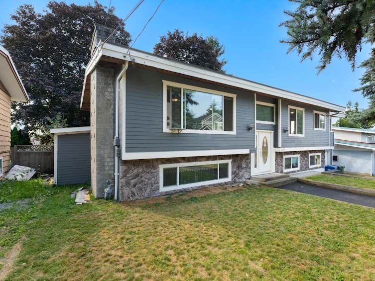 2529 Magnolia Crescent, Abbotsford, BC, V2T 3N1 - 3