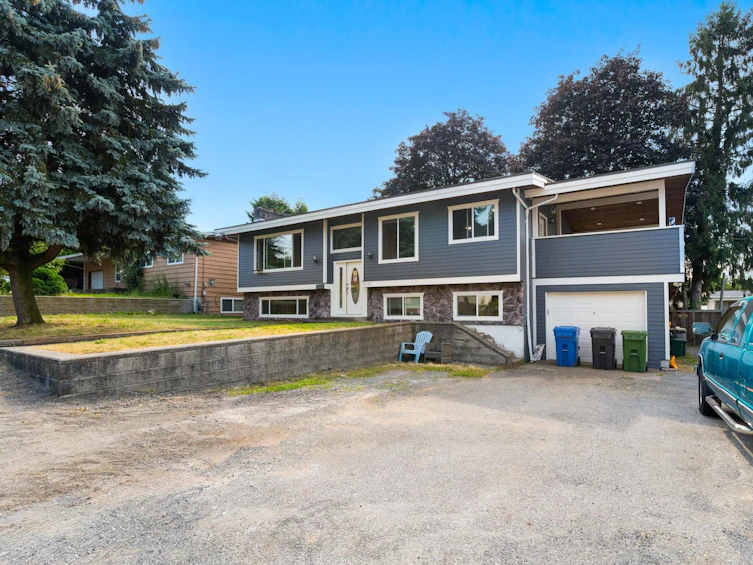 2529 Magnolia Crescent, Abbotsford, BC, V2T 3N1 - 4