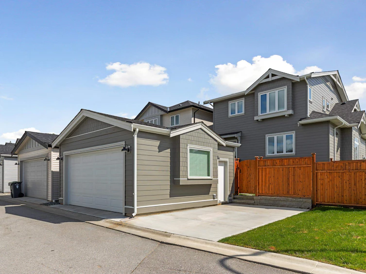 19743 75a Avenue, Langley, BC, V2Y 5K2 - 33