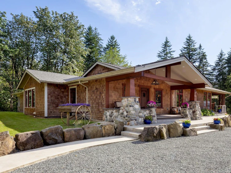 7121 256 Street, Langley, BC, V4W 1V2