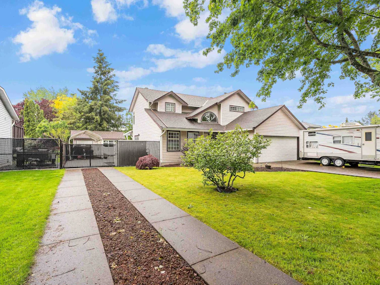 17231 62a Avenue, Surrey, BC, V3S 6V6 - 2