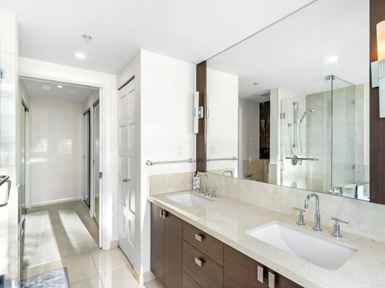 PH5-892 Carnarvon Street, New Westminster, BC, V3M 0C3 - 26