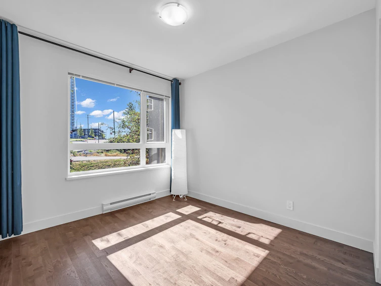228-7088 14th Avenue, Burnaby, BC, V3N 0E7 - 13