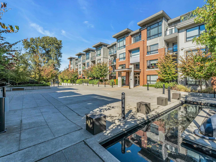 228-7088 14th Avenue, Burnaby, BC, V3N 0E7 - 23