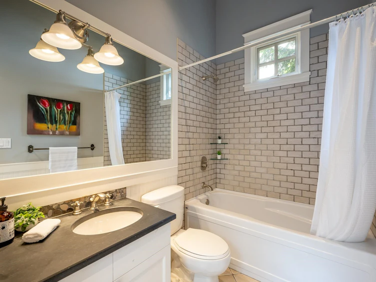 7313 Fitzsimmons Road South, Whistler, BC, V8E 0E5 - 19