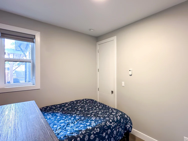 7377 11th Avenue, Burnaby, BC, V3N 2N2 - 19