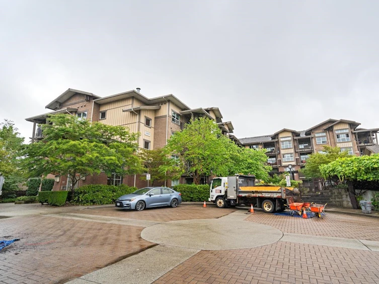 205-5889 Irmin Street, Burnaby, BC, V5J 0C1 - 2