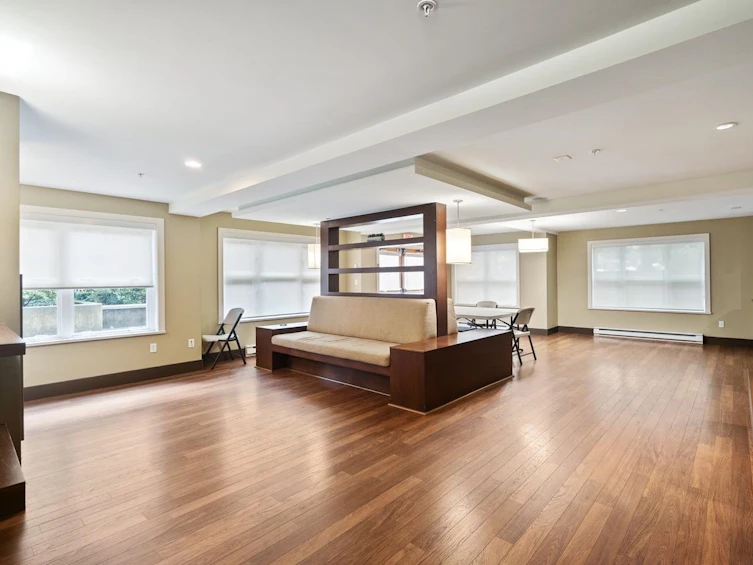 205-5889 Irmin Street, Burnaby, BC, V5J 0C1 - 9