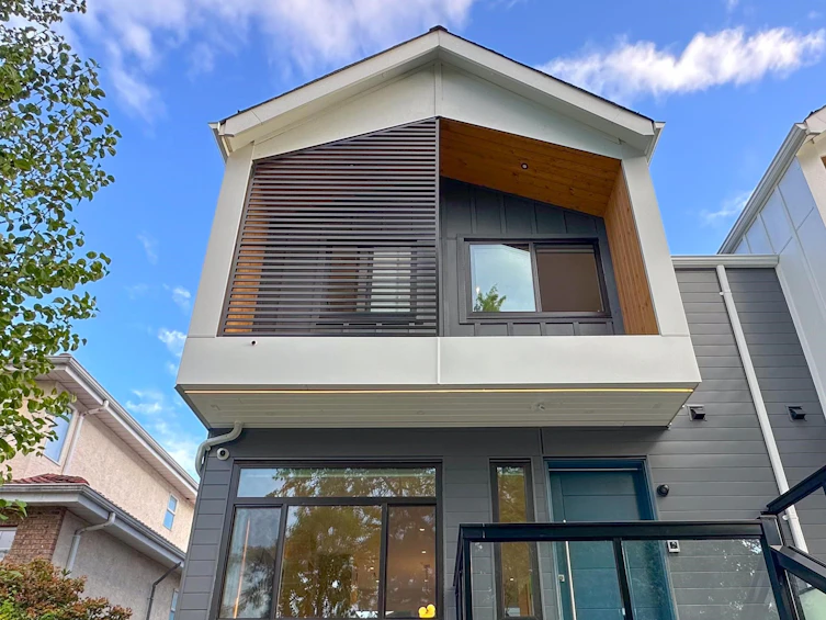 2342 East 40th Avenue, Vancouver, BC, V5R 2V7 - 3