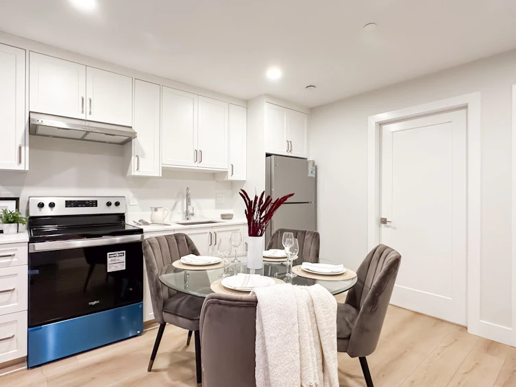 2342 East 40th Avenue, Vancouver, BC, V5R 2V7 - 32