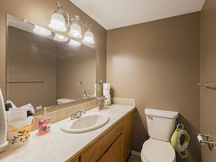 3373 196a Street, Langley, BC, V3A 7X1 - 6