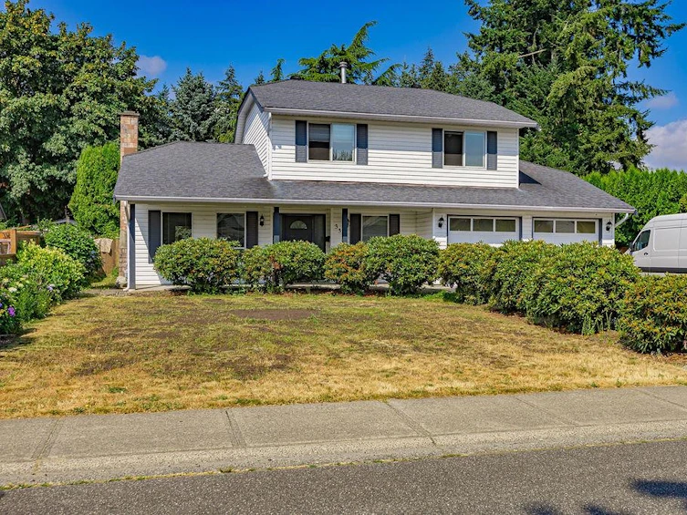 3373 196a Street, Langley, BC, V3A 7X1