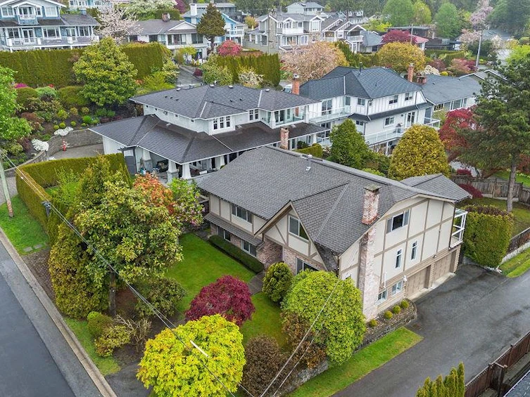 1370 14th Street, West Vancouver, BC, V7T 2S2
